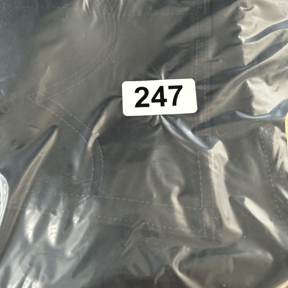 Levis 550 Black Denim Jeans 18M Relaxed Fit Boot Cut Stretch Red Tab 36x31 - Picture 7 of 7